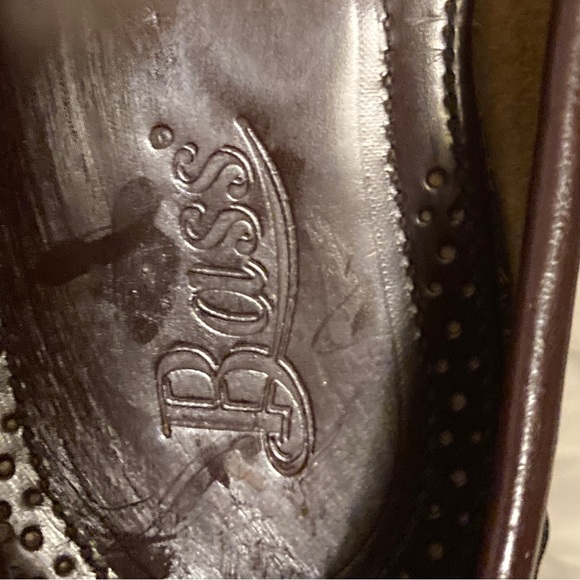 G.H. Bass & Co. Leather Tassel Slip On Loafers Men's Size 9 Burgandy - Picture 7 of 8